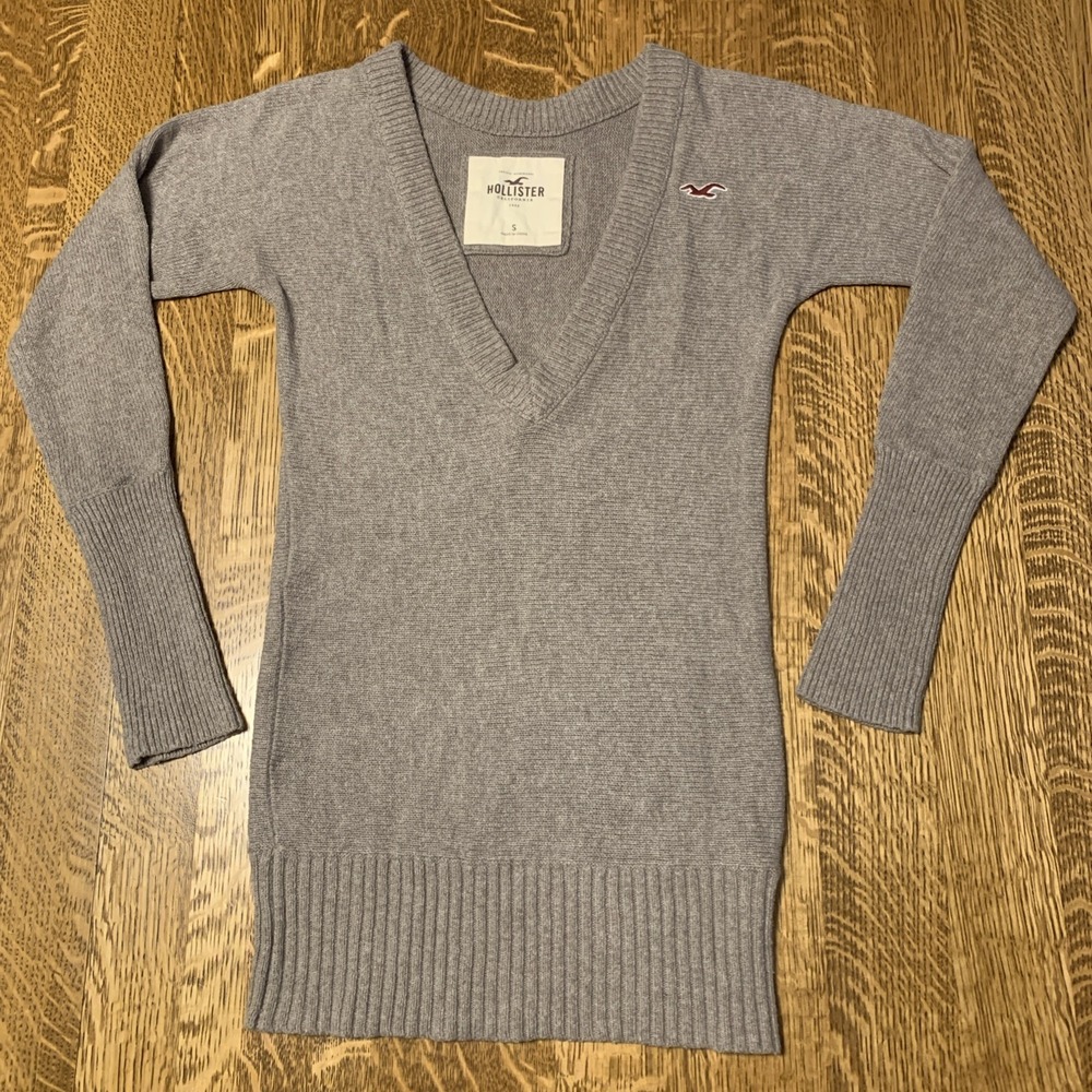 Hollister Vintage Y2K Tan V-Neck Sweater Bella Swan Twilight Elena‎ Gilbert S